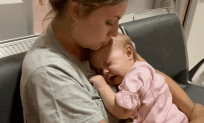A Stranger Mocked Me in the ER — But the Doctor’s Response Changed Everything A Stranger Mocked Me in the ER — But the Doctor’s Response Changed Everything