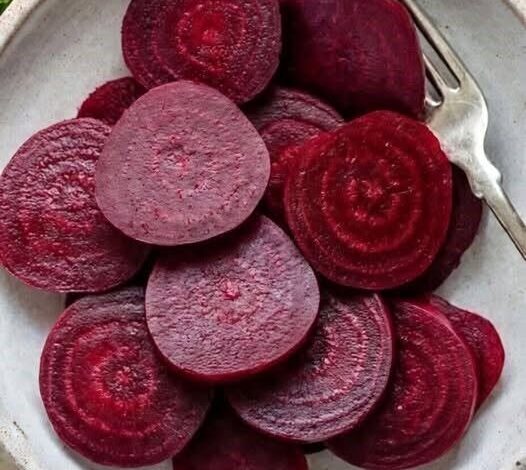 Nutrition Experts Explain the Health Benefits of Eating Beets Regularly