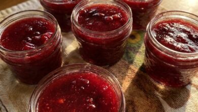 I Brought This Strawberry Jam to Work Once. Big Mistake. Now Everyone Expects It Every Week and I Cannot Stop Making It