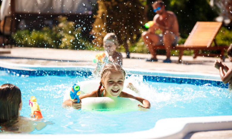 I Took My Niece to the Pool — What I Found Beneath Her Swimsuit Changed Everything I Took My Niece to the Pool — What I Found Beneath Her Swimsuit Changed Everything