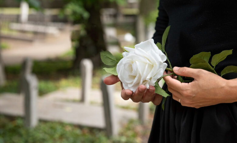 My Sister Called Me a Deserter at Grandfather’s Funeral — Then the Honor Guard Turned Toward Me My Sister Called Me a Deserter at Grandfather’s Funeral — Then the Honor Guard Turned Toward Me