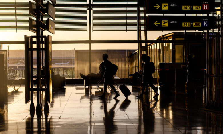 I Paid ,400 for My Fiancée’s Birthday Trip — Then She Gave My Children’s Places Away