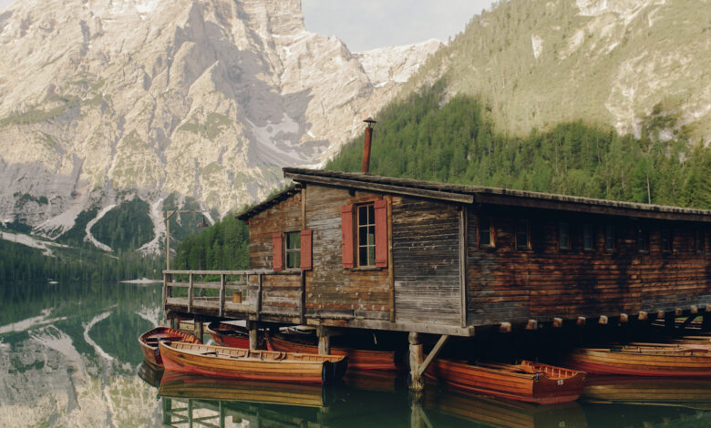 I Drove to My Lake House and Found My Family Gutting It — Then the Forged Deed Exposed Why I Drove to My Lake House and Found My Family Gutting It — Then the Forged Deed Exposed Why