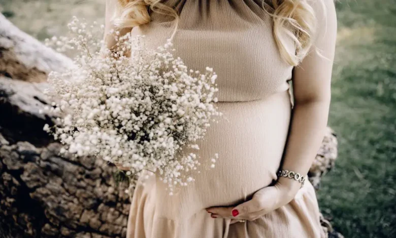 Her Husband Left on Her Due Date — Then He Returned to Legal Papers