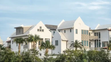 I Arrived at My Beach House and Found My Daughter-in-Law’s Family Living There — Then I Called My Solicitor