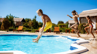 A Stranger Humiliated Me by the Pool—Then My Six-Year-Old Granddaughter Quietly Took Control