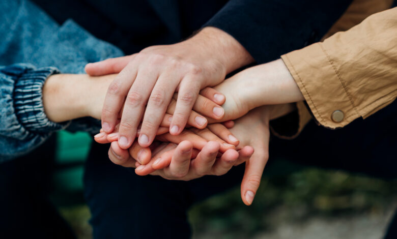 Five Young Siblings Were About to Be Separated—Then One Single Man Asked the Judge to Keep Them Together