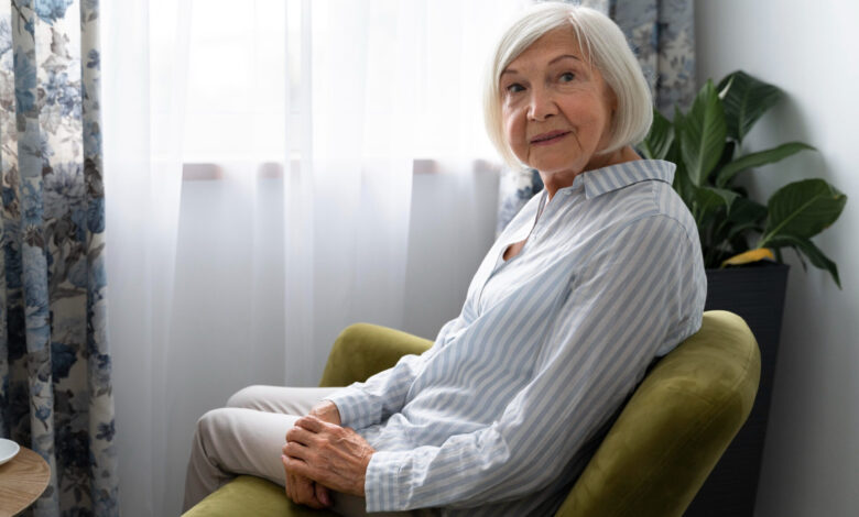 I Secretly Paid My Elderly Neighbor’s Water Bill for Six Years—Then Her Son Arrived With a Lawyer After the Funeral I Secretly Paid My Elderly Neighbor’s Water Bill for Six Years—Then Her Son Arrived With a Lawyer After the Funeral