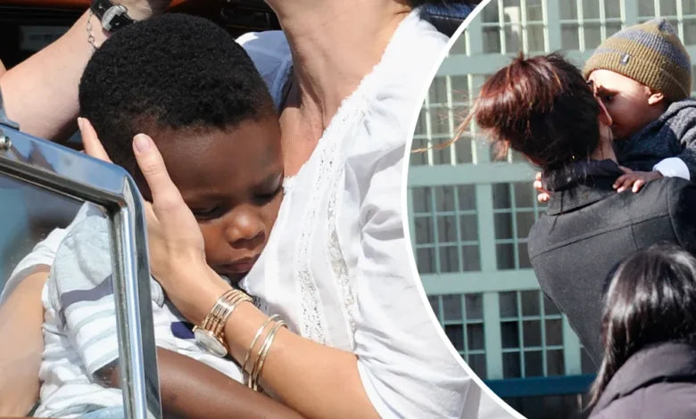 Sandra Bullock Became a Mom at 45—Years Later, Rare Photos of Her Two Children Had Fans Doing a Double Take Sandra Bullock Became a Mom at 45—Years Later, Rare Photos of Her Two Children Had Fans Doing a Double Take