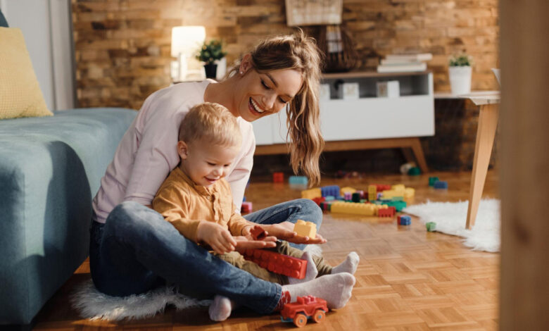 As My Plane Took Off, My Husband Realized I Had Left With Our Son — But He Had No Idea What I Sold Before I Went